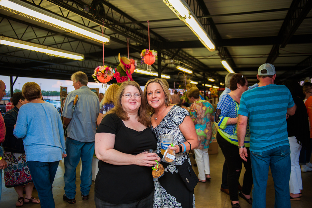 Taste 2017-66 People enjoying the event